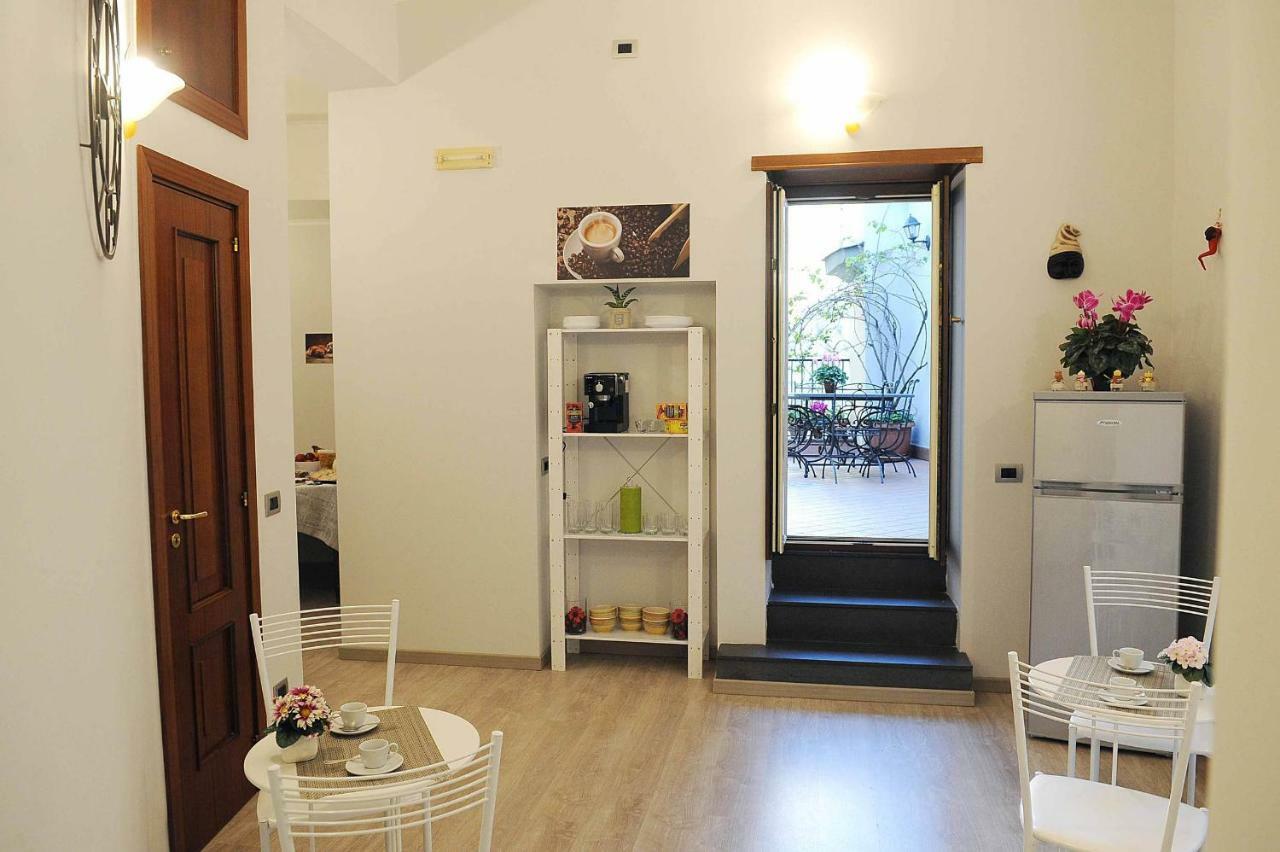 Obelisco Bed & Breakfast Napels