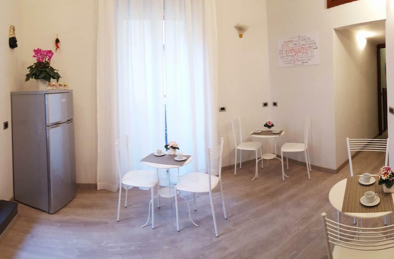 Obelisco Bed & Breakfast Napels